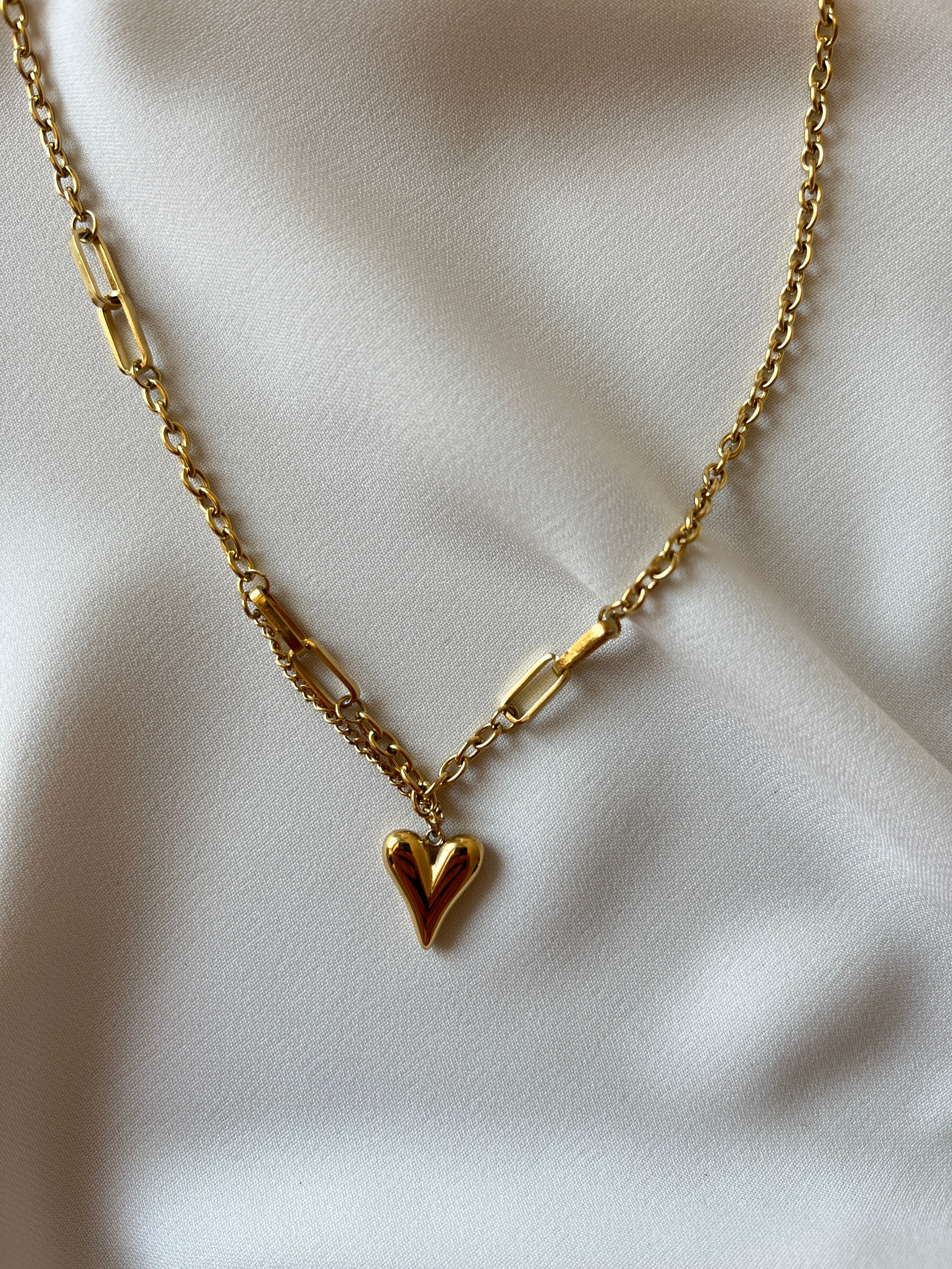 Kalp Boğum Kolye Gold