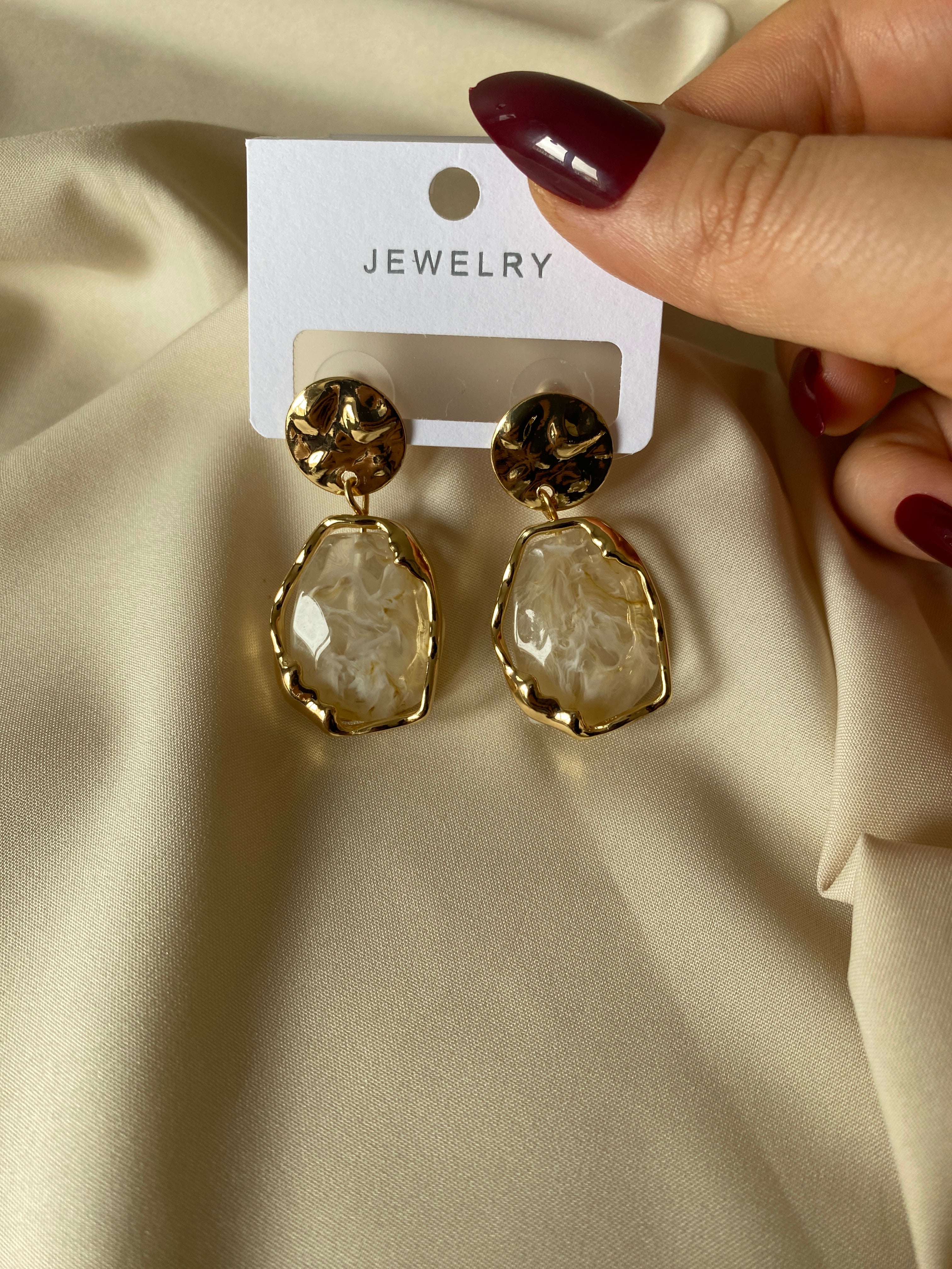 Sedef Karışım Küpe