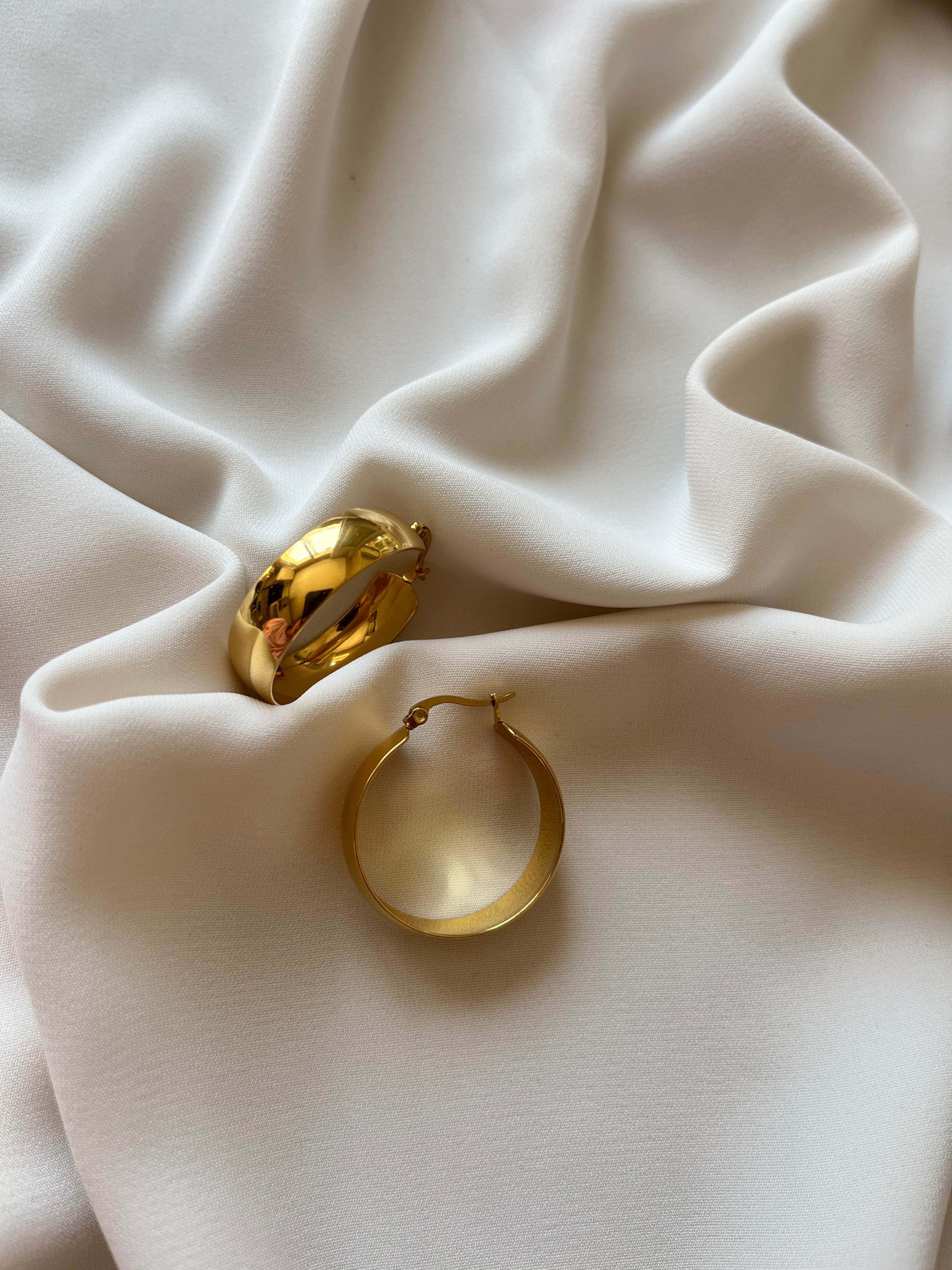 Bombe Halka Küpe Gold